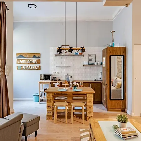 Apartment Design At The Ruin Pubs